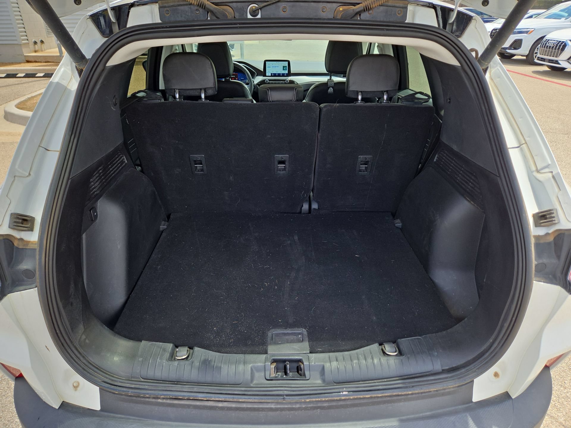 Used 2021 Ford Escape SEL w/ Technology Package AWD/4WD image 12