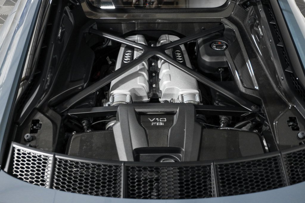 Used 2022 Audi R8 V10 performance image 32