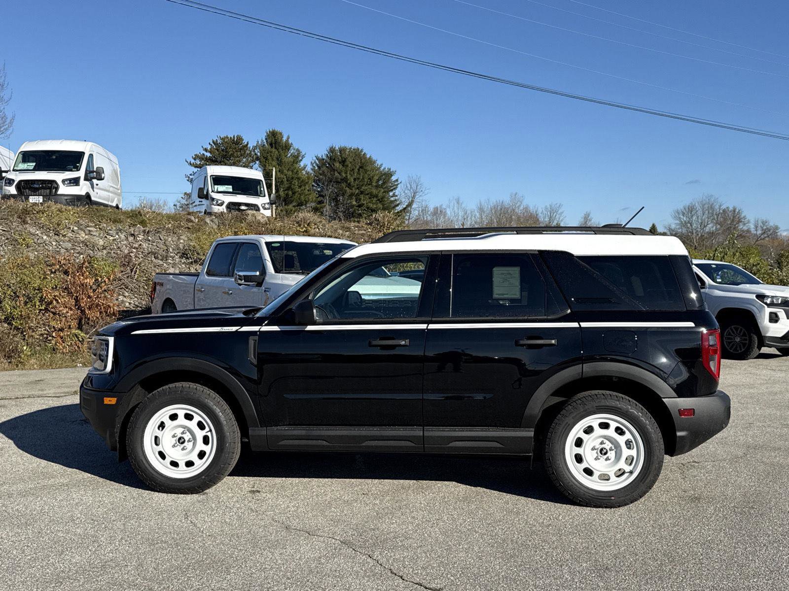 New 2025 Ford Bronco Sport Heritage w/ Convenience Package AWD/4WD image 6