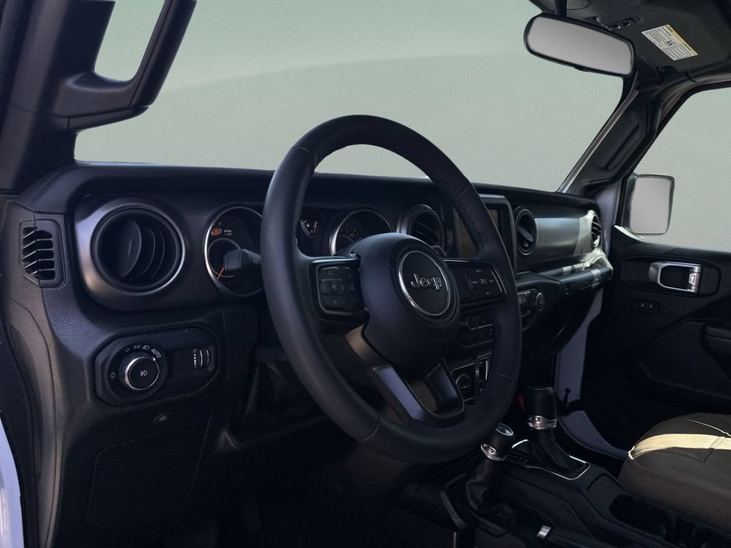 Certified 2023 Jeep Wrangler Sport AWD/4WD image 19