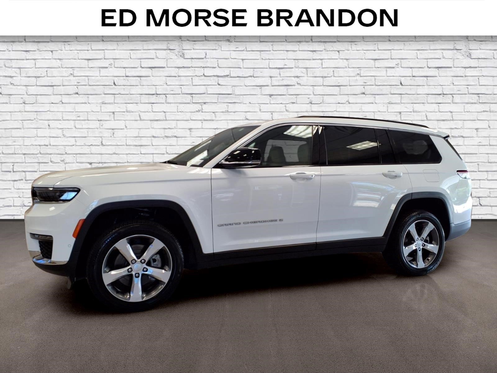 Used 2025 Jeep Grand Cherokee L Limited w/ Luxury Tech Group II RWD video 2