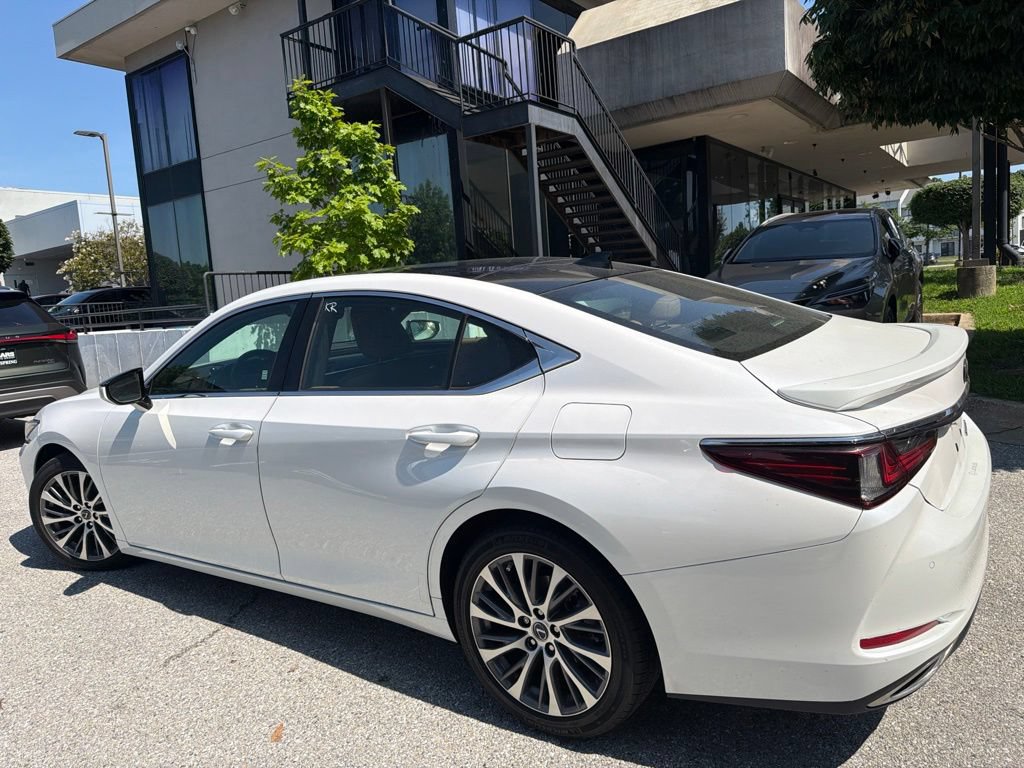 Used 2021 Lexus ES 350 w/ Premium Package FWD image 19