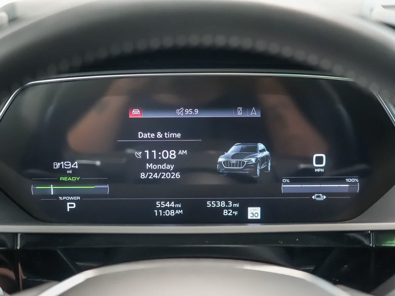 Used 2021 Audi e-tron Prestige w/ Prestige Package AWD/4WD image 27