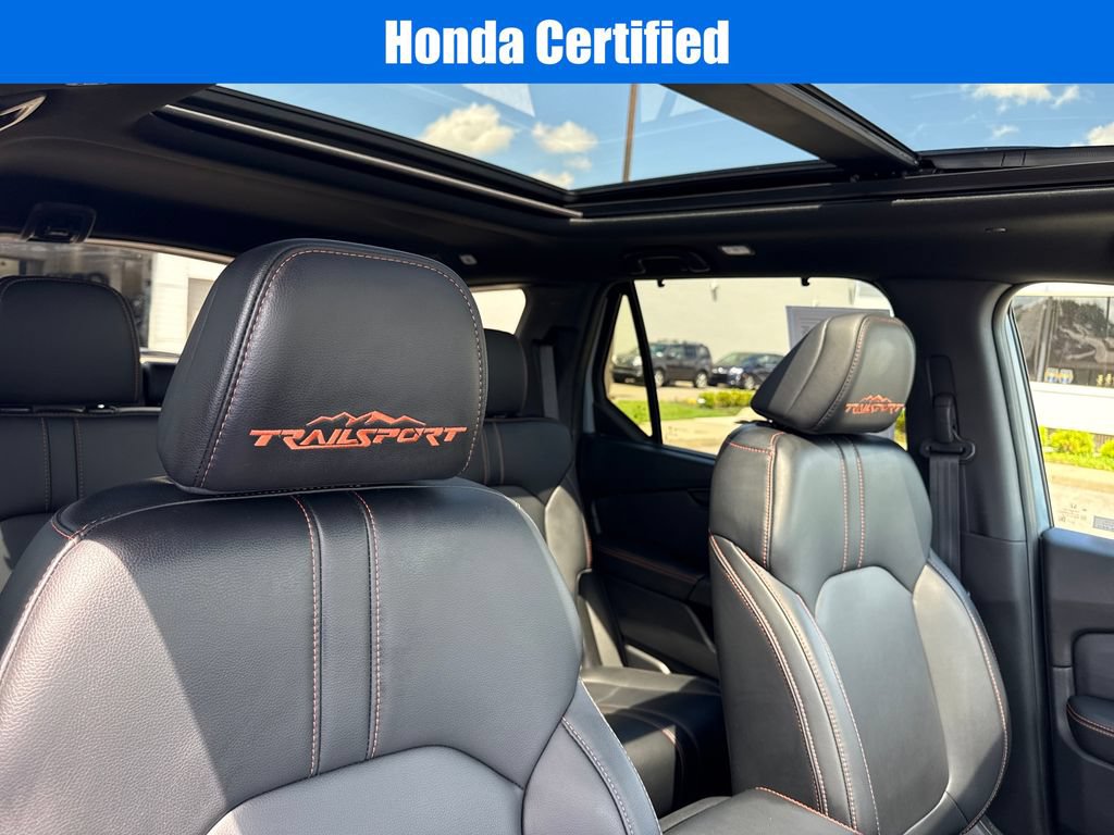 Certified 2024 Honda Pilot TrailSport image 9