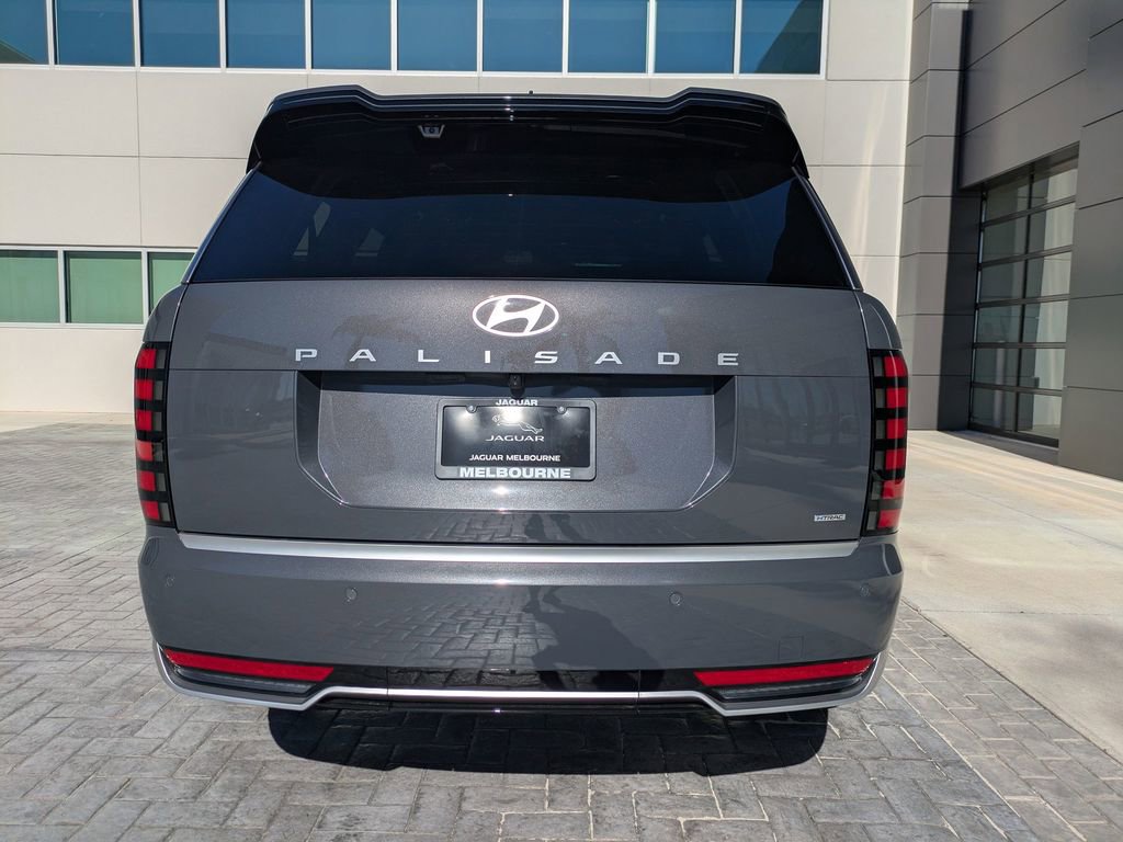 Used 2026 Hyundai Palisade Calligraphy image 6