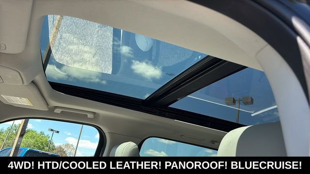 Used 2025 Ford Expedition Max Platinum AWD/4WD image 9