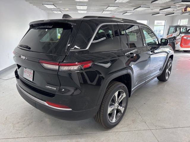 New 2026 Jeep Grand Cherokee Limited AWD/4WD image 8