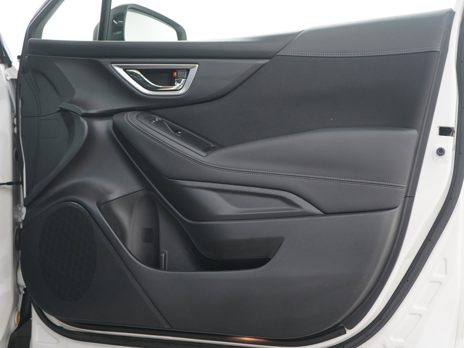 Used 2023 Subaru Forester Premium image 9