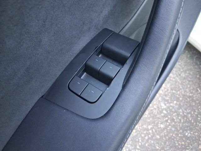 Used 2023 Tesla Model 3 Standard Range RWD image 12