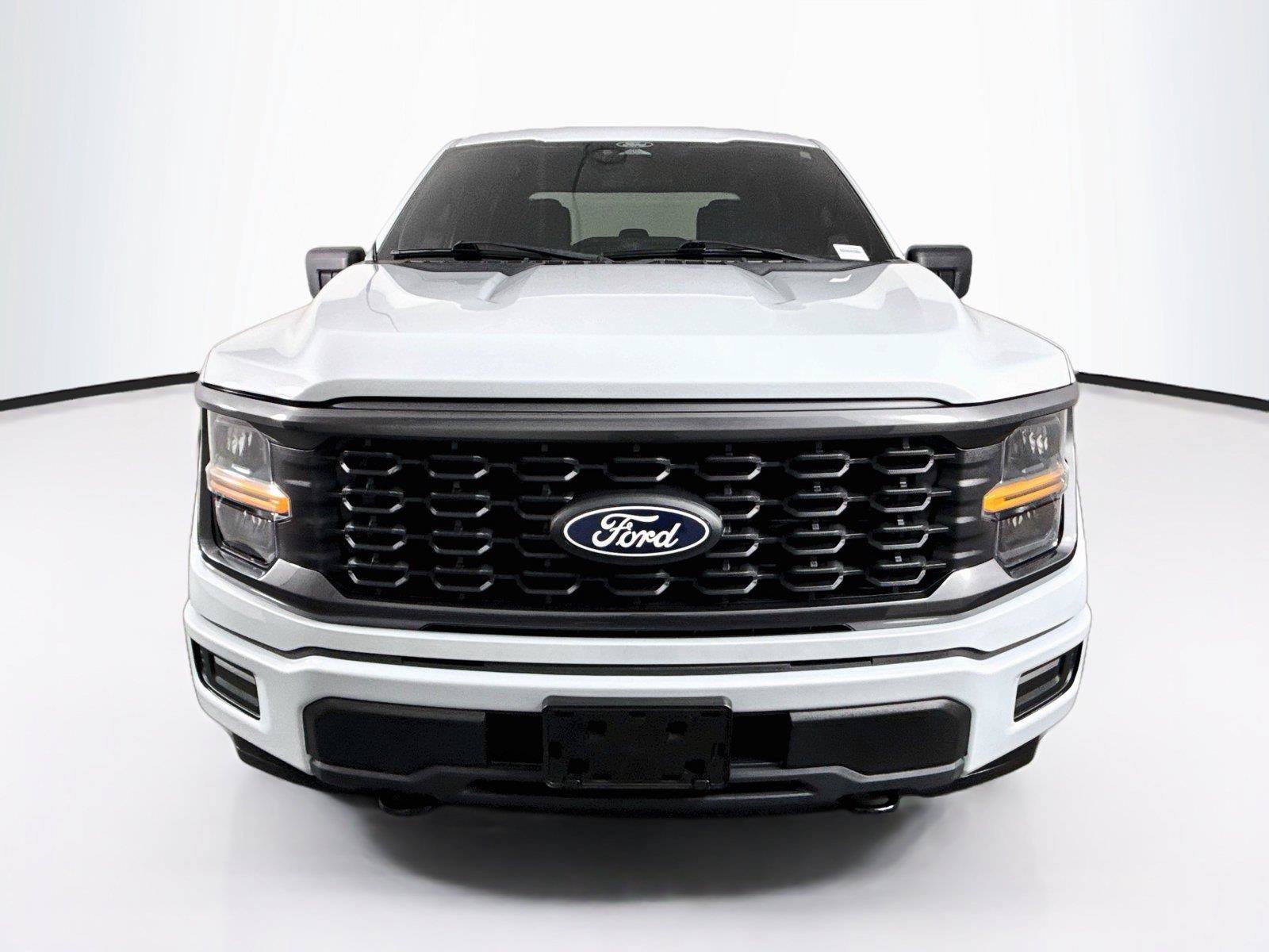 Used 2025 Ford F150 STX AWD/4WD image 7
