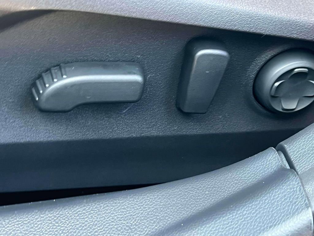 New 2025 Subaru Outback Limited XT image 23