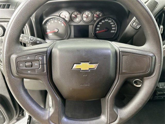 Used 2023 Chevrolet Silverado 1500 Custom image 18