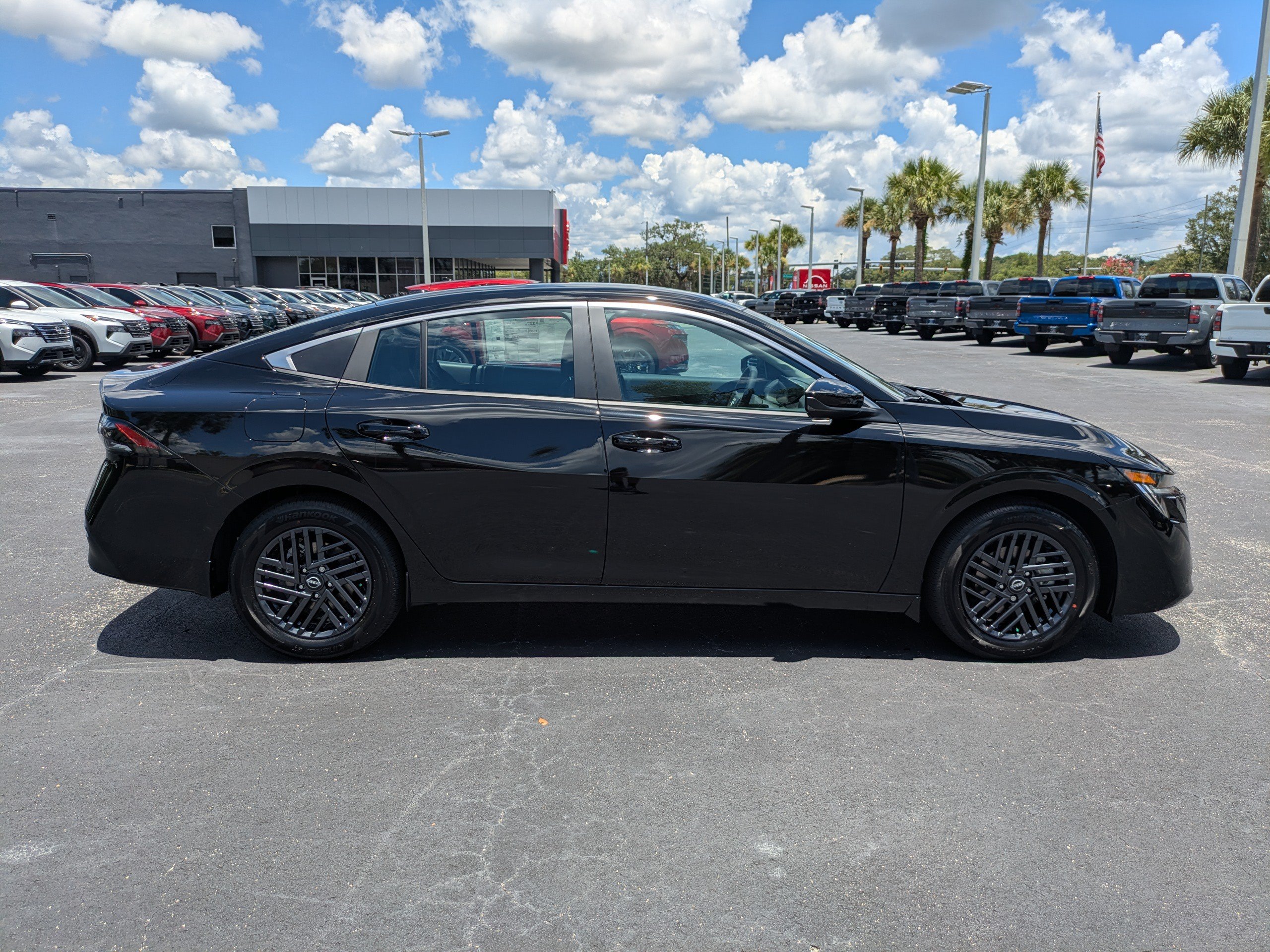 New 2026 Nissan Sentra SV w/ SV Convenience Package FWD image 4