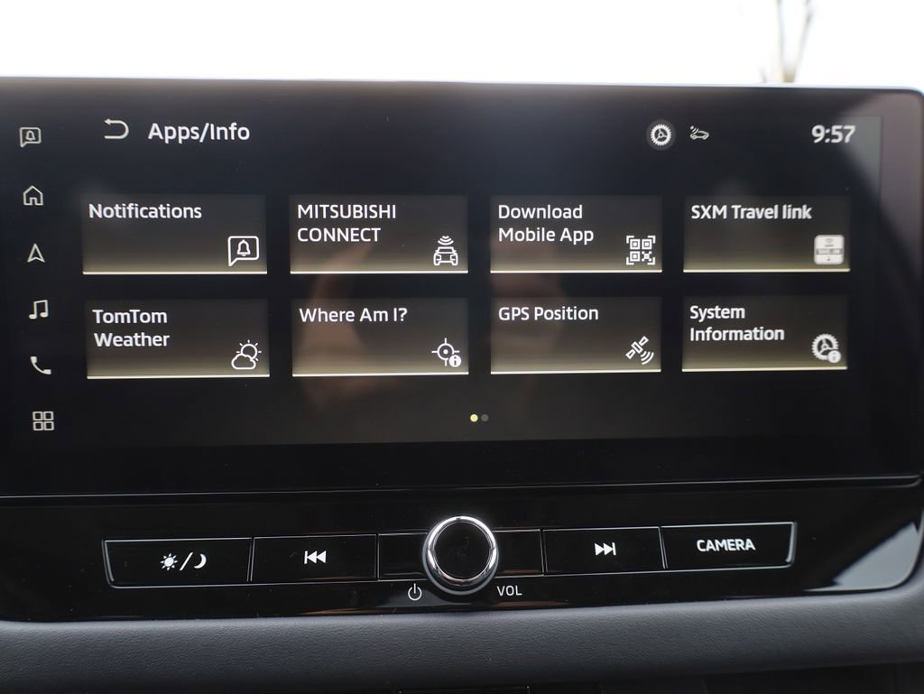 New 2025 Mitsubishi Outlander SE image 47