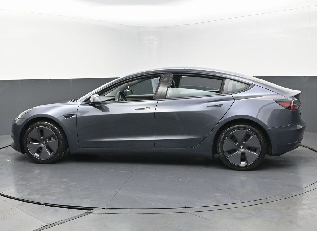 Used 2023 Tesla Model 3 Standard Range RWD image 8