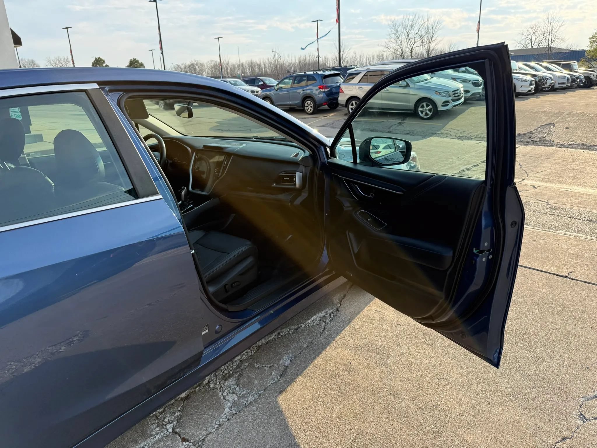 Used 2022 Subaru Legacy Limited w/ Popular Package #2 AWD/4WD image 25