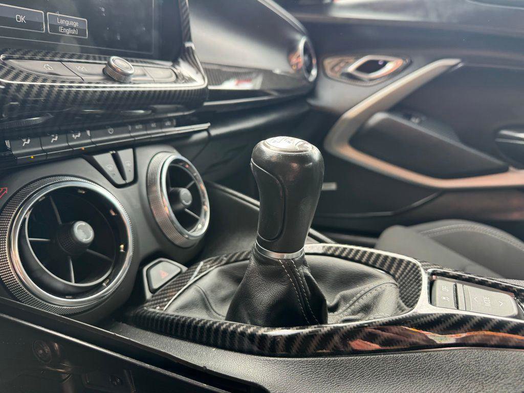 Used 2017 Chevrolet Camaro LS w/ Technology Package image 9