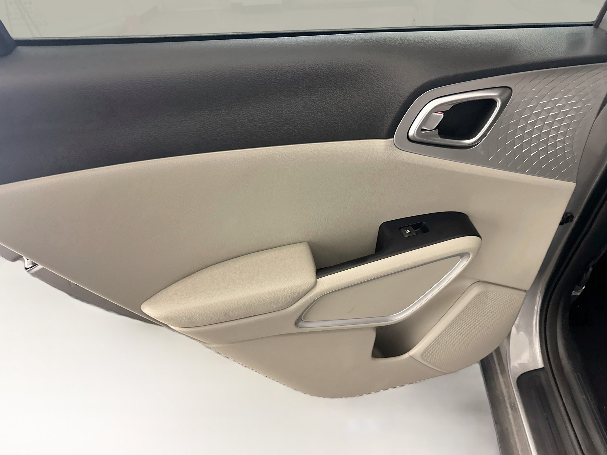 Used 2022 Kia Soul LX w/ Technology Package FWD image 26