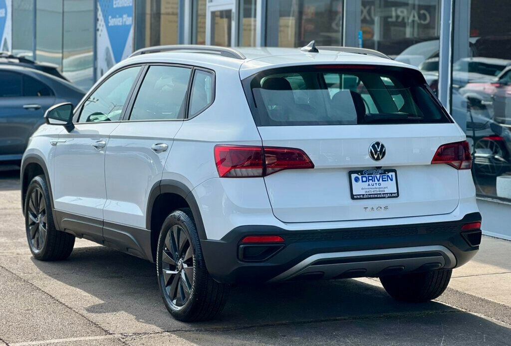 Used 2024 Volkswagen Taos S FWD image 31