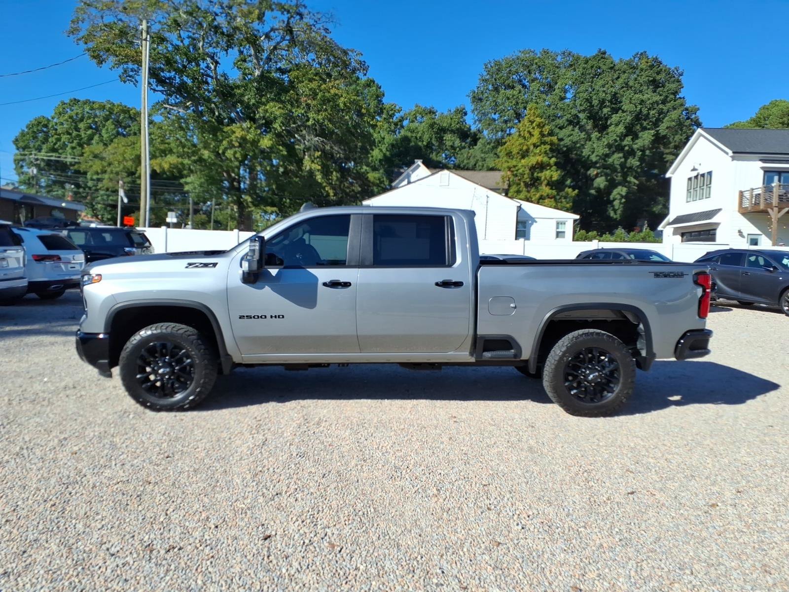 Used 2026 Chevrolet Silverado 2500 LT w/ Trail Boss Package AWD/4WD image 4