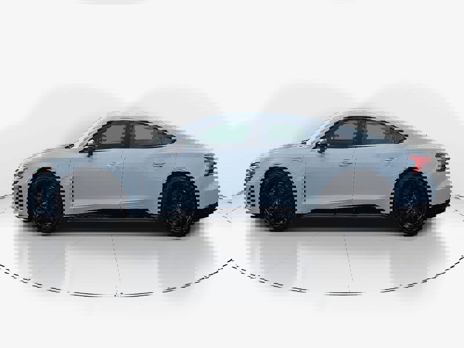 Used 2022 Audi e-tron GT Premium Plus w/ Performance Package image 6