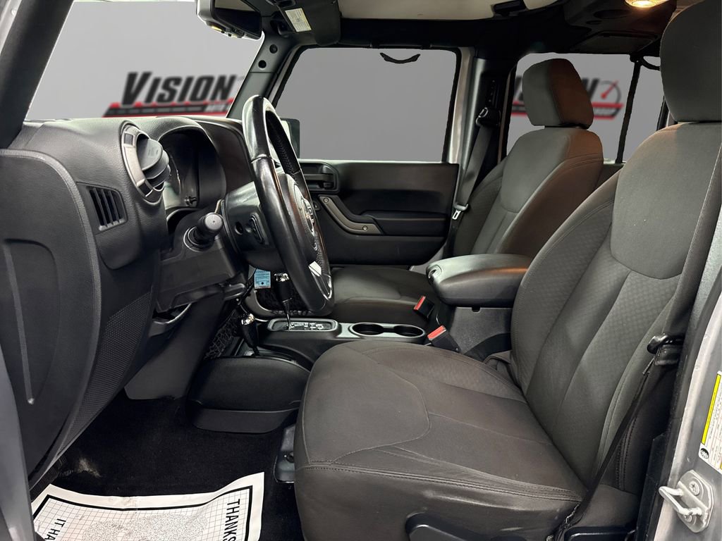 Used 2016 Jeep Wrangler Unlimited Willys image 8