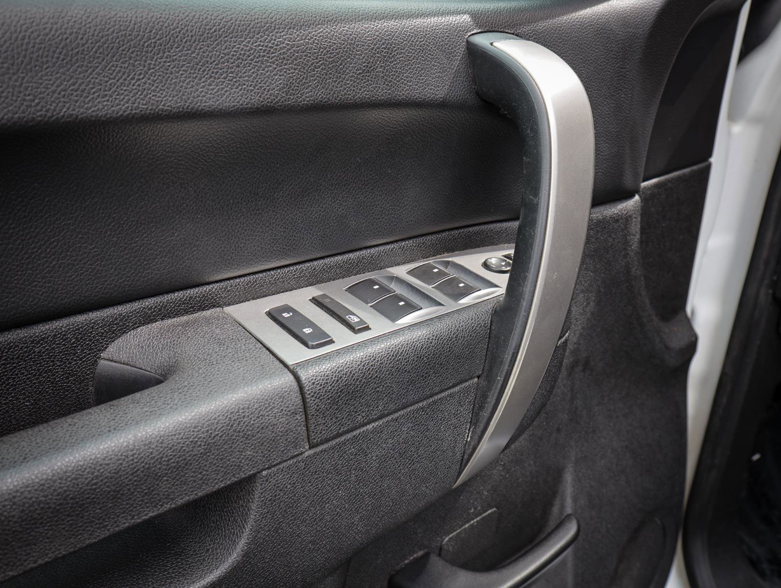 Used 2013 GMC Sierra 2500 SLE w/ SLE Preferred Package image 16