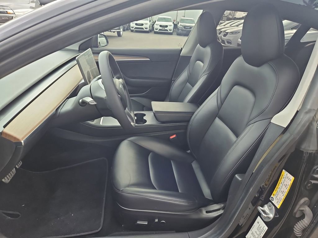 Used 2021 Tesla Model 3 Performance image 12