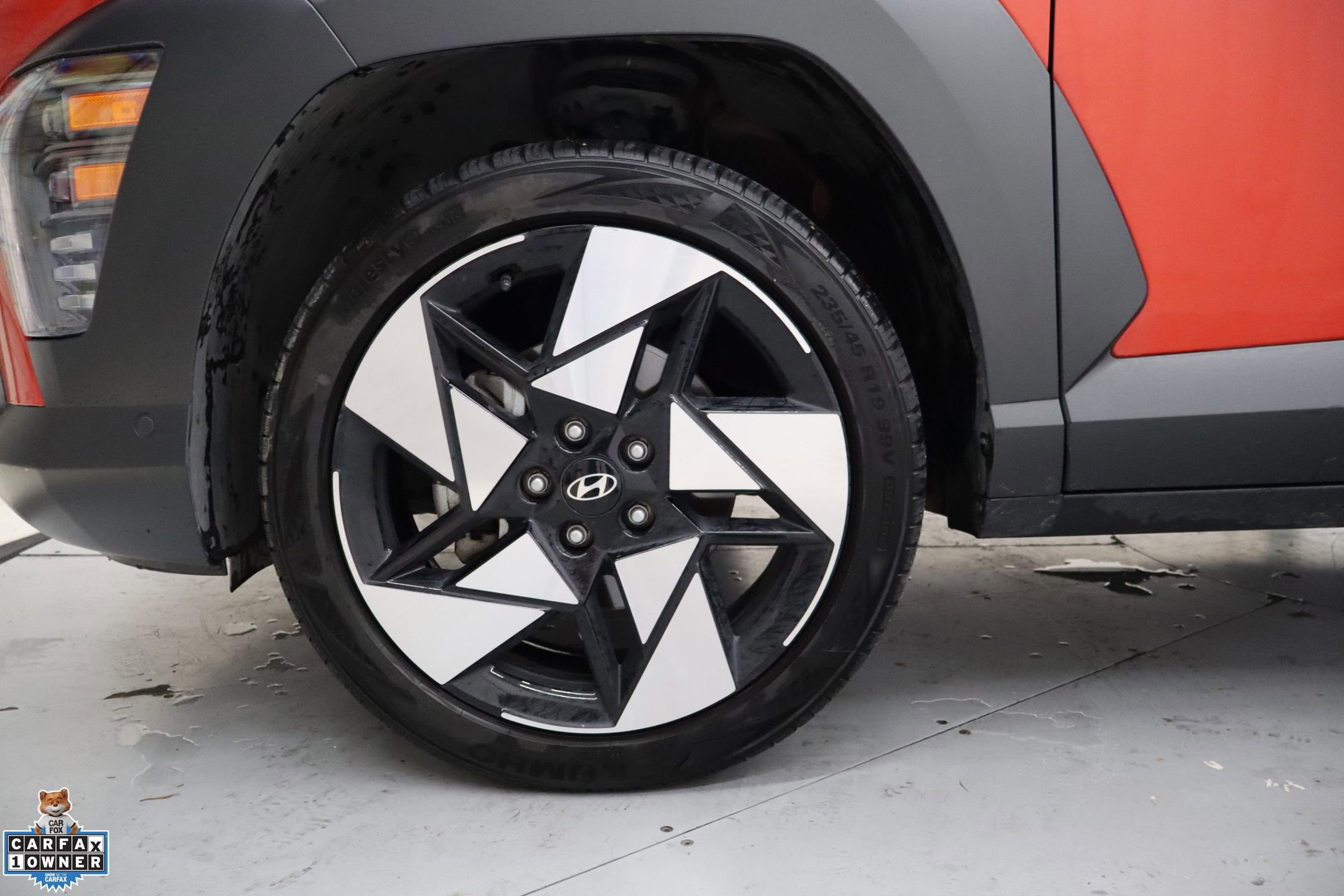 Used 2024 Hyundai Kona Limited image 12