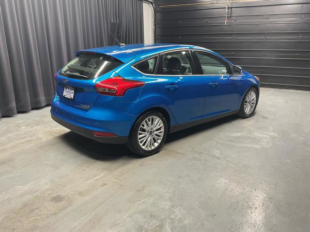 Used 2016 Ford Focus Titanium image 5