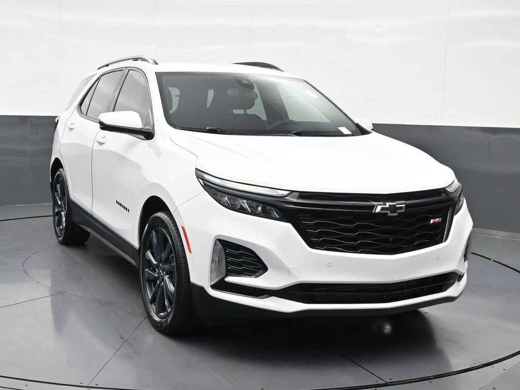 Used 2024 Chevrolet Equinox RS w/ RS Leather Package FWD image 8