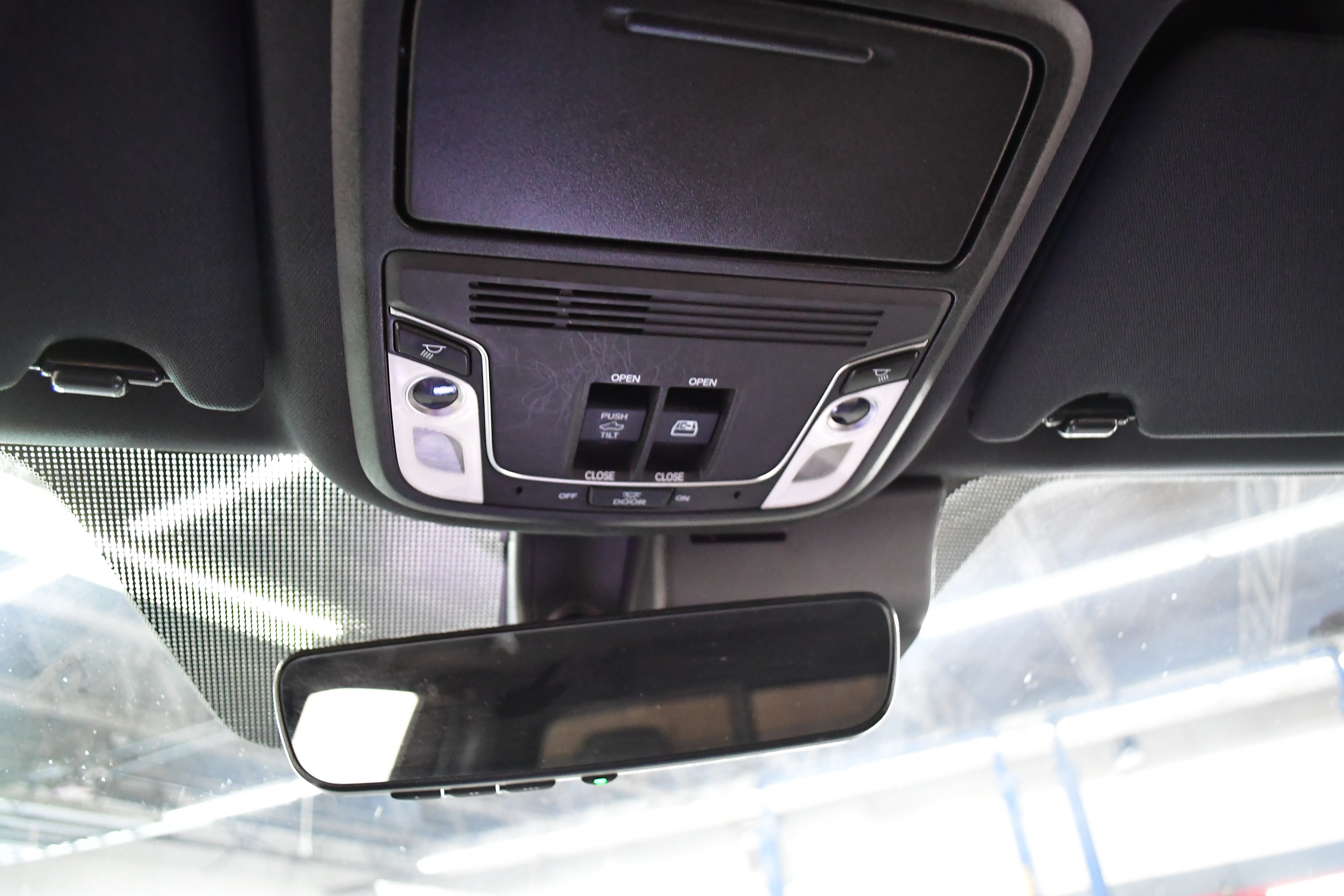 Used 2023 Honda Ridgeline Black Edition image 34
