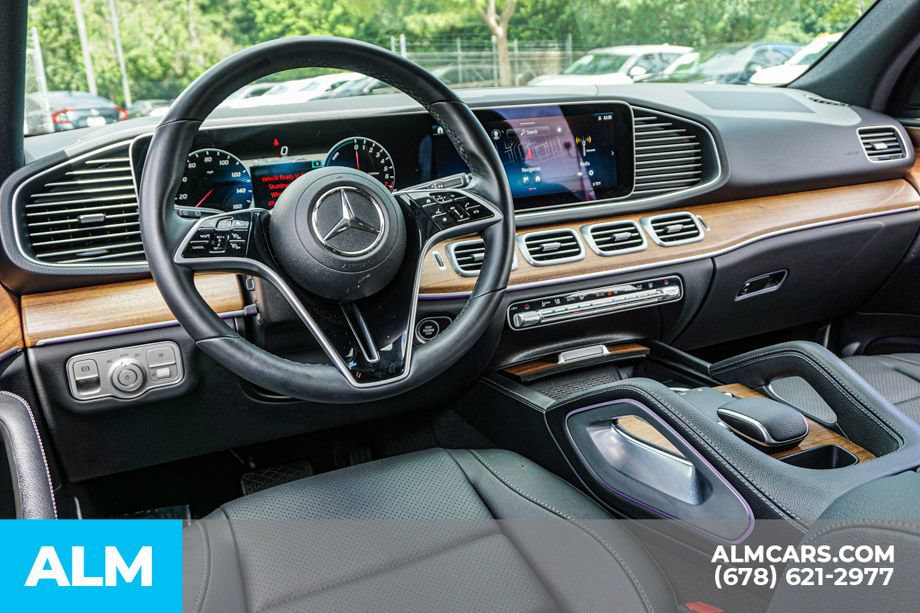 Used 2025 Mercedes-Benz GLE 450e 4MATIC image 26