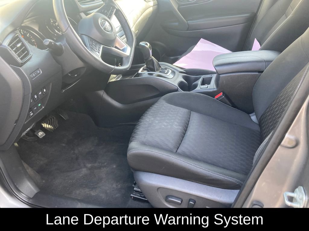 Used 2020 Nissan Rogue SV AWD/4WD image 12