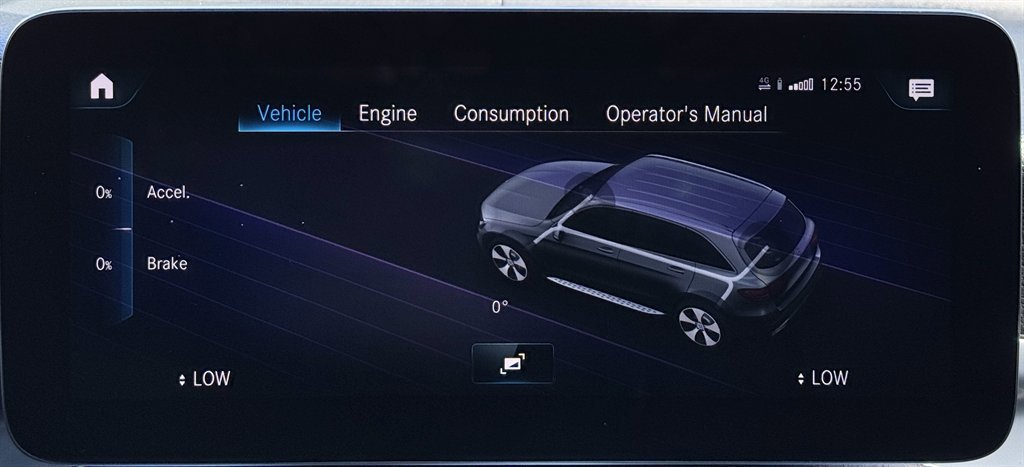 Used 2021 Mercedes-Benz GLC 300 4MATIC w/ AMG Line image 94