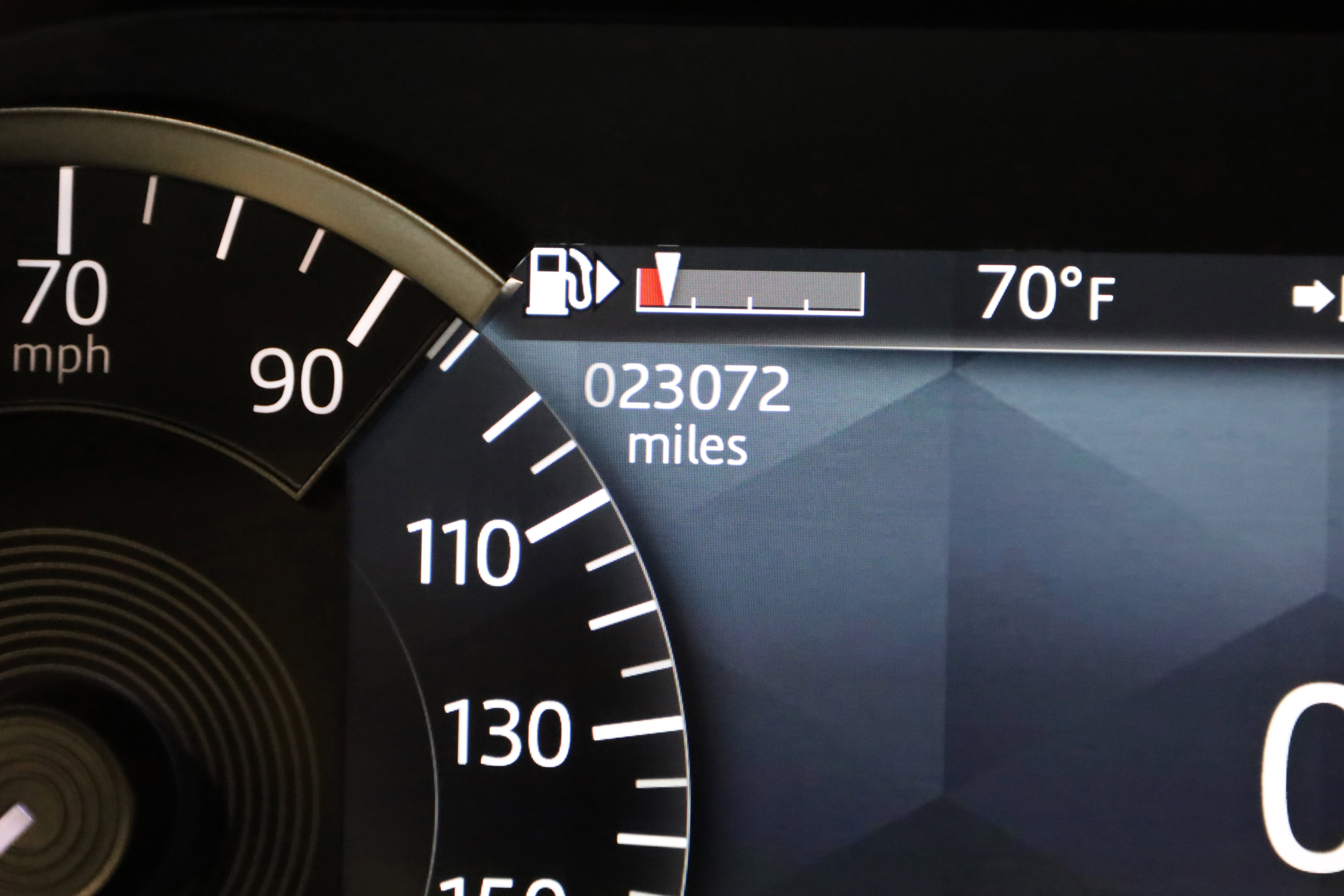 Used 2023 Land Rover Range Rover Velar R-Dynamic S image 21