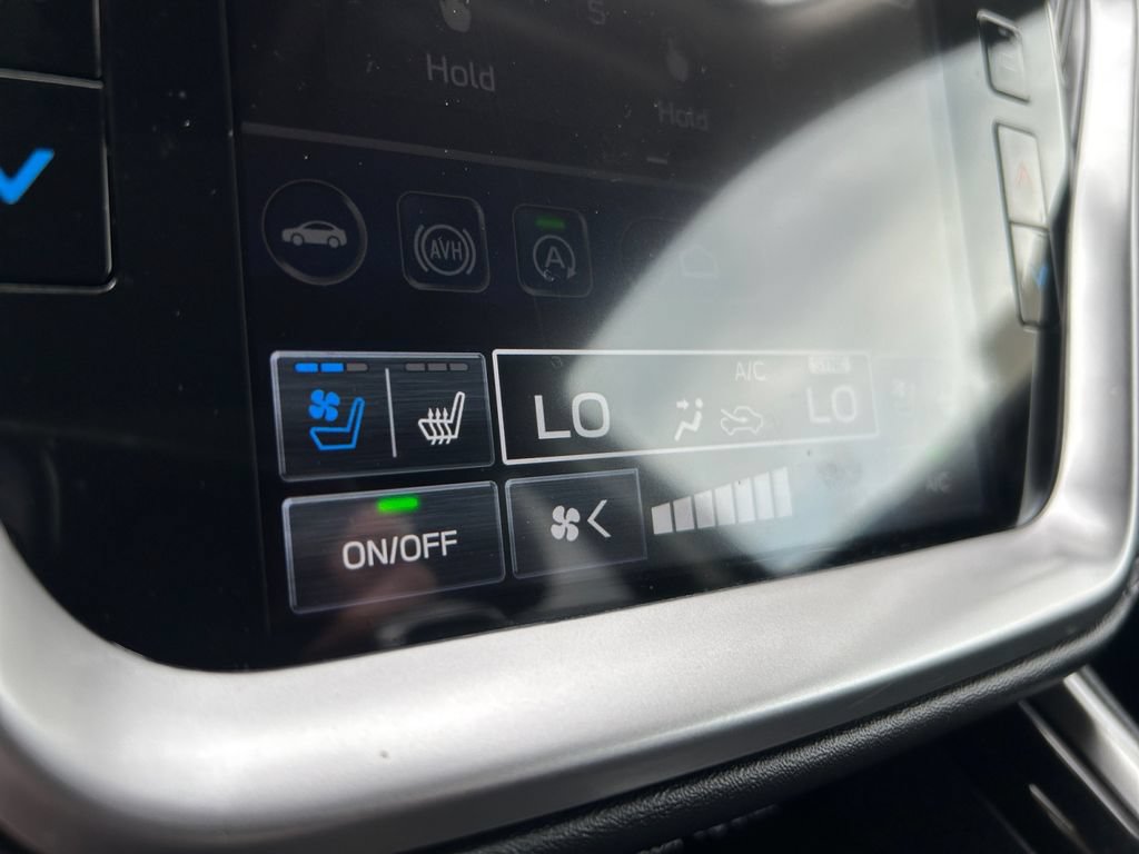 Used 2023 Subaru Outback Touring XT AWD/4WD image 24