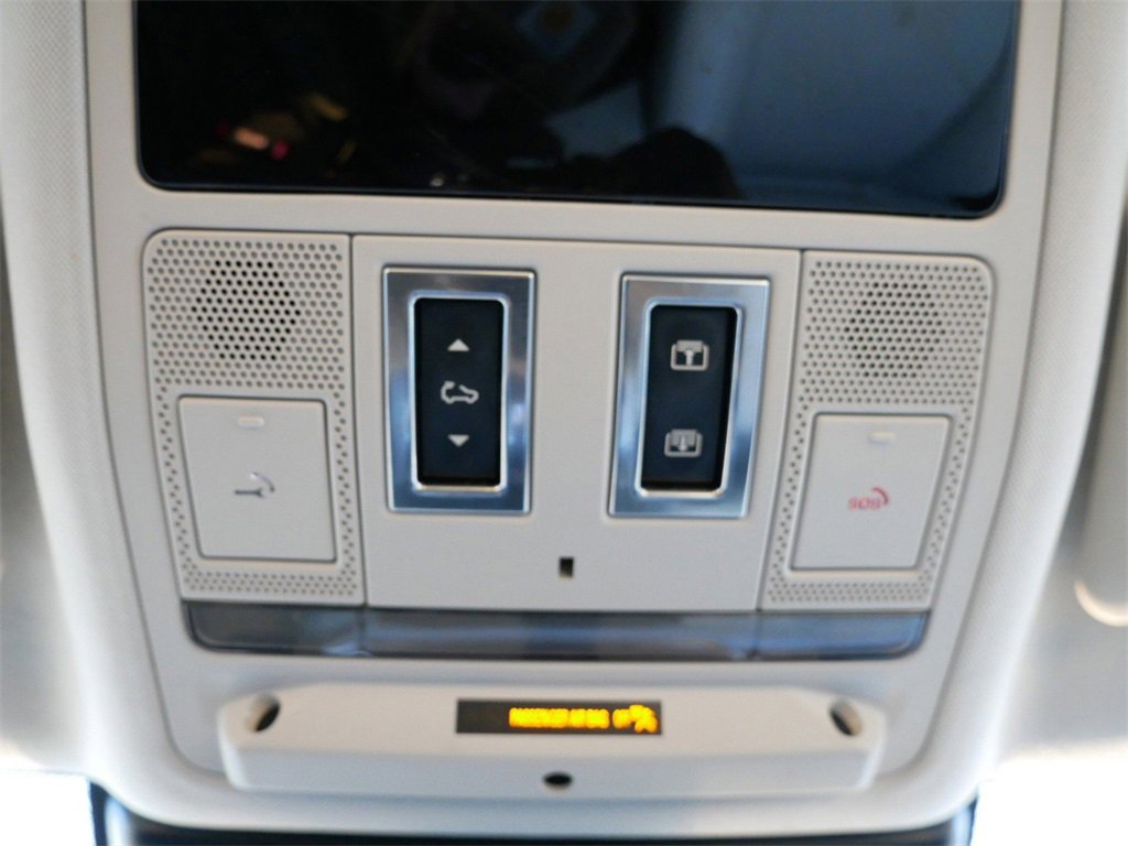 Used 2022 Jaguar F-PACE S image 24