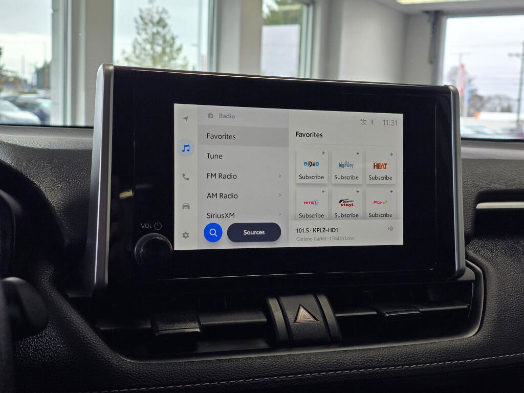 Used 2025 Toyota RAV4 LE image 29