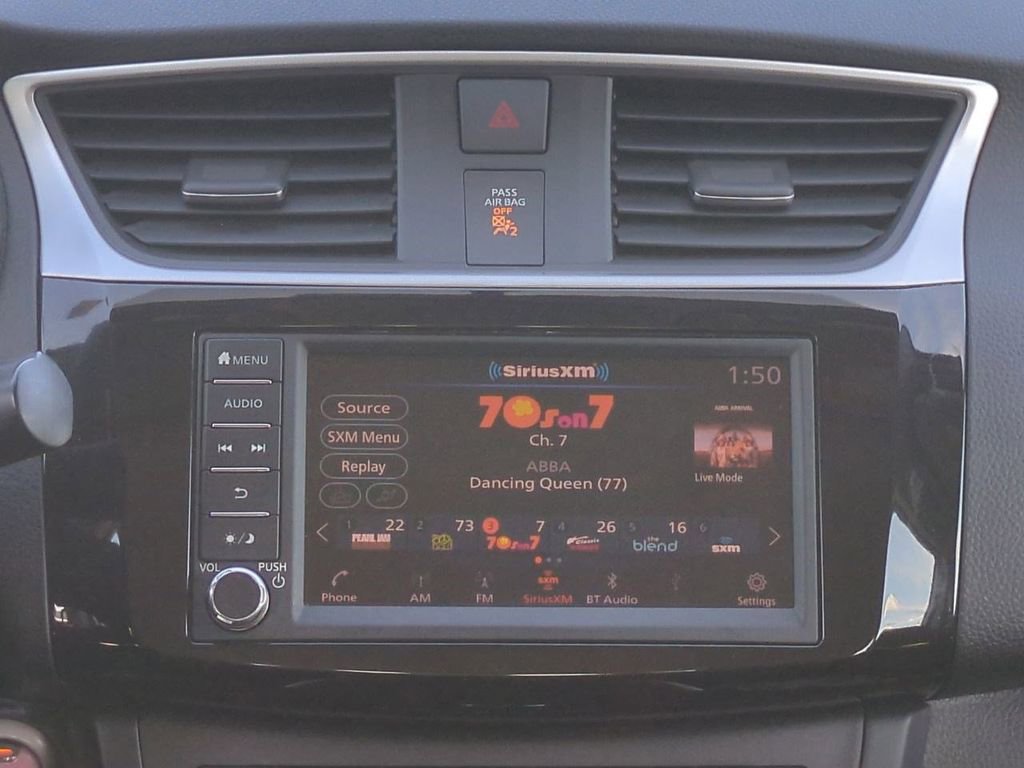 Certified 2019 Nissan Sentra SV image 17