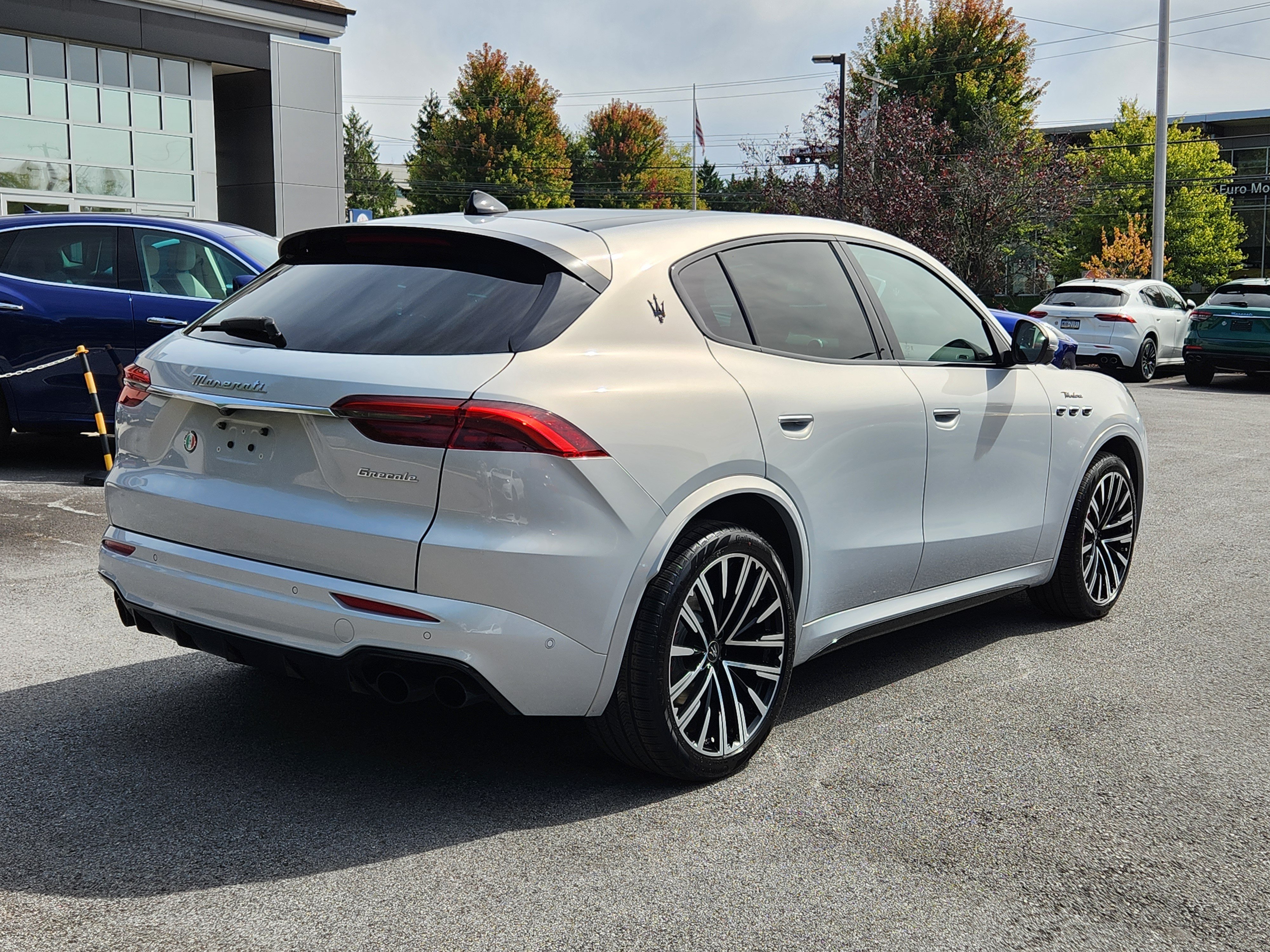 Used 2023 Maserati Grecale Modena AWD/4WD image 4