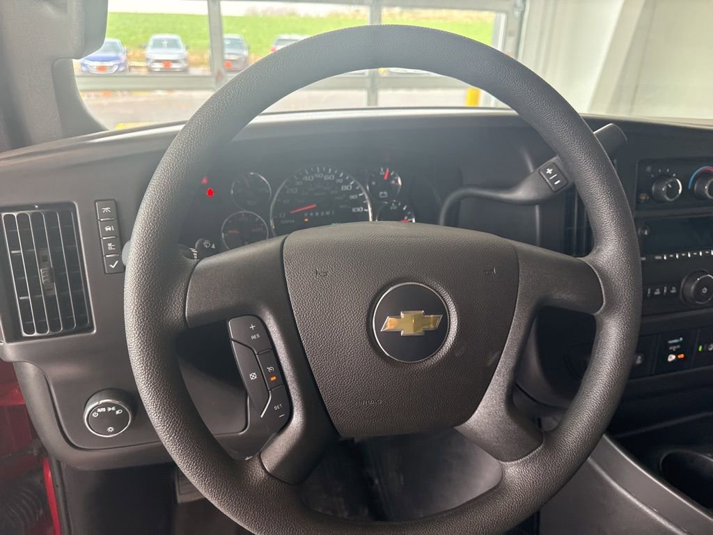 New 2025 Chevrolet Express 3500 LS w/ Chrome Appearance Package RWD image 7