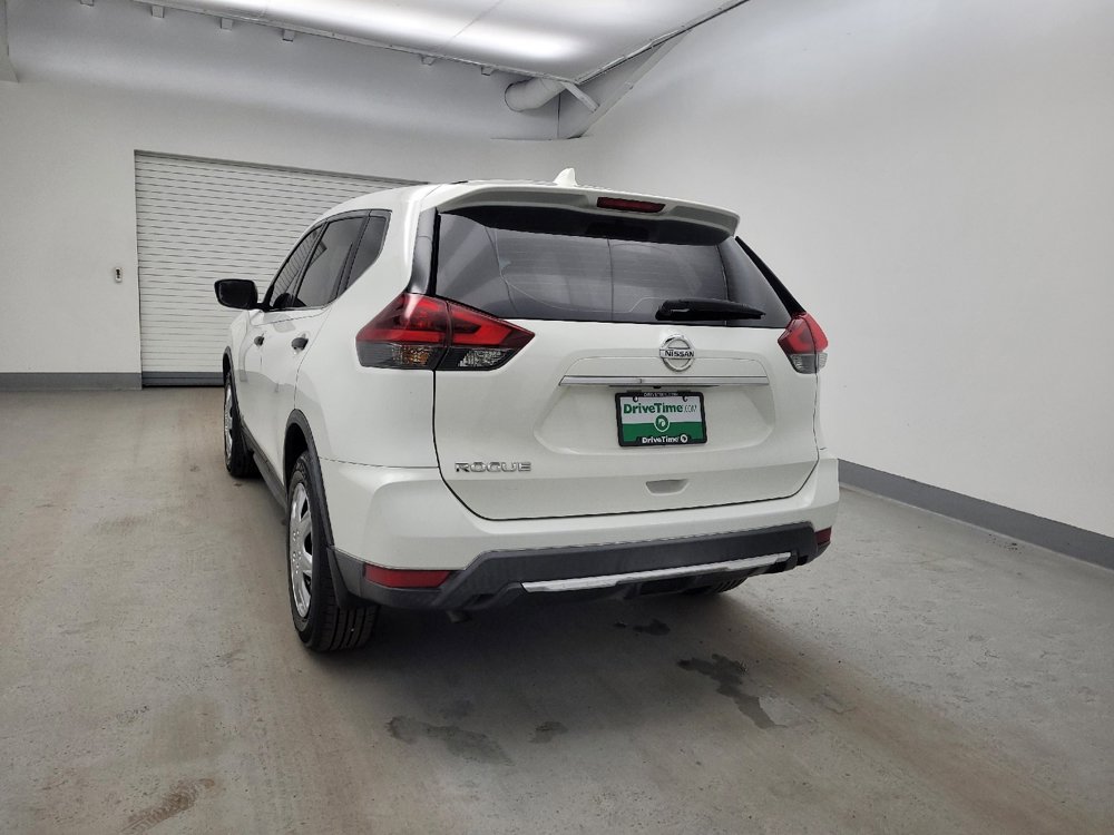 Used 2018 Nissan Rogue S image 6