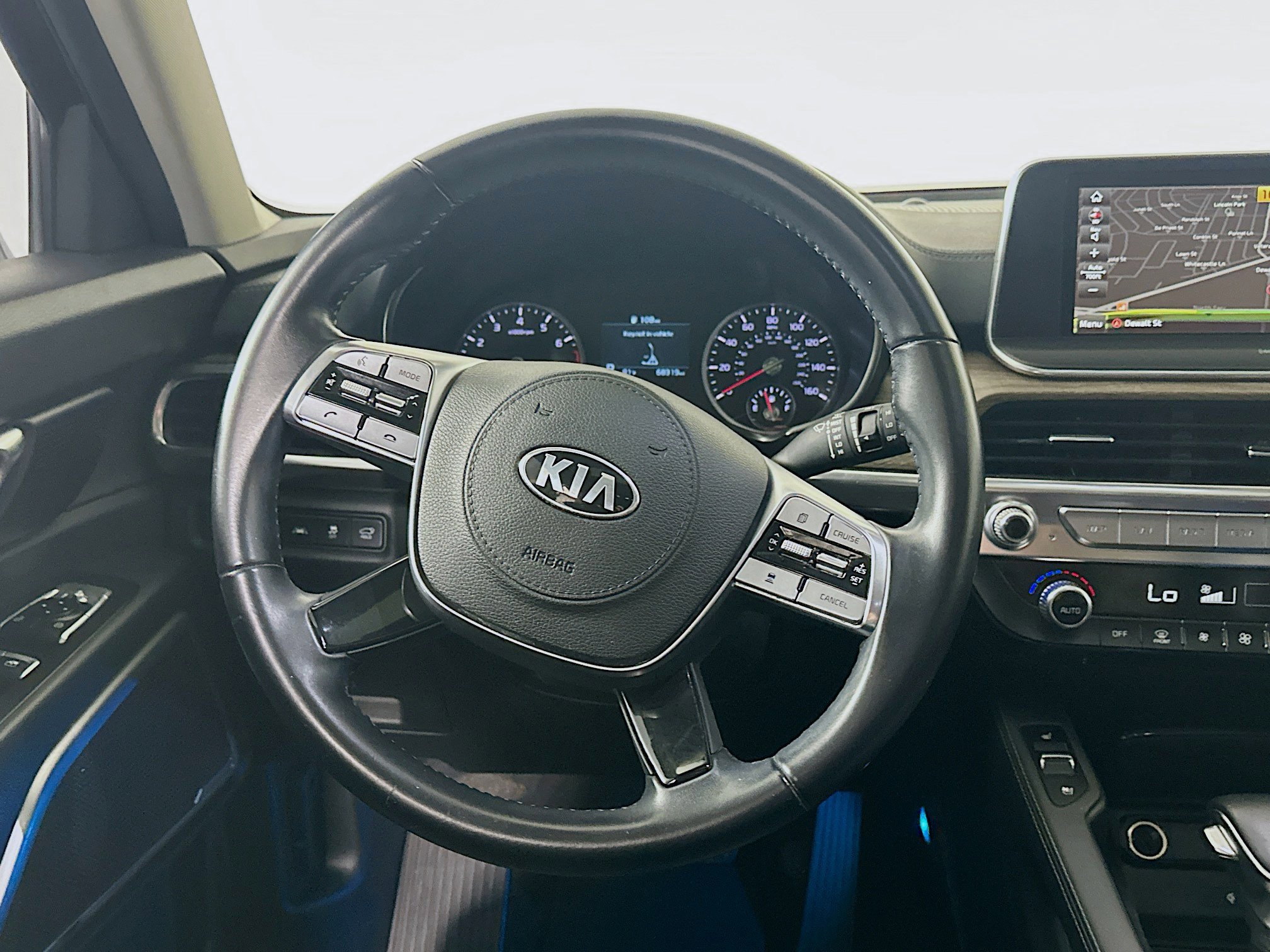 Used 2020 Kia Telluride EX FWD image 18