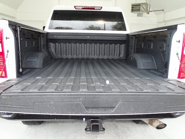 Certified 2025 Chevrolet Silverado 2500 Custom w/ Custom Convenience Package image 17