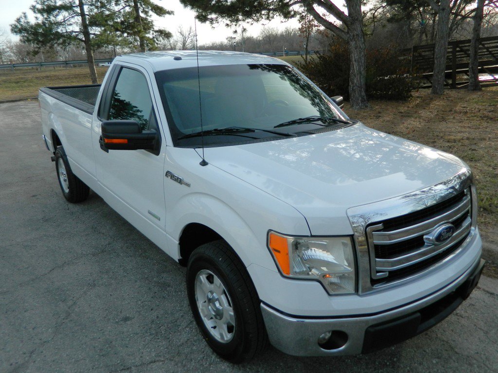 Used 2013 Ford F150 XLT w/ Mid Equipment Group image 3