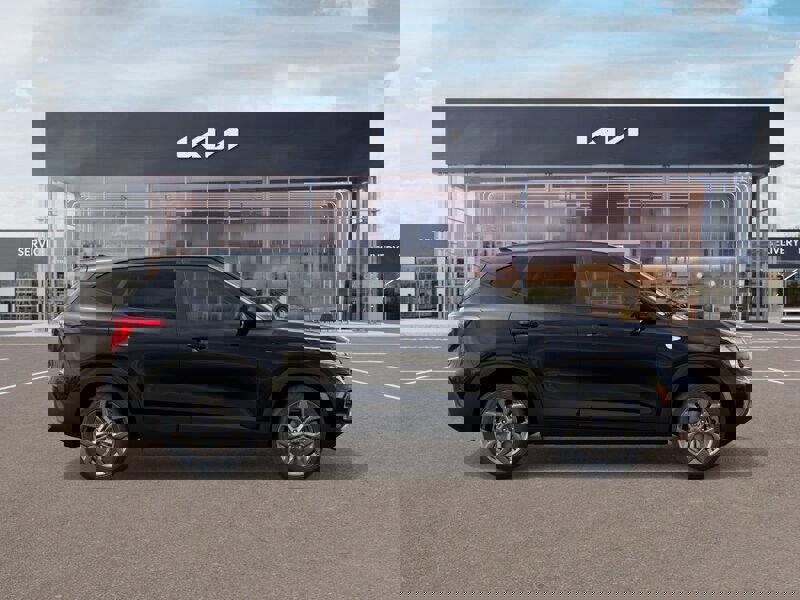 New 2026 Kia Seltos LX image 7