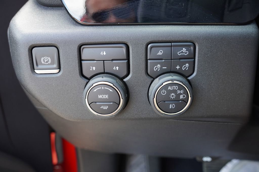 Used 2024 Chevrolet Silverado 3500 LT w/ All Star Edition AWD/4WD image 23