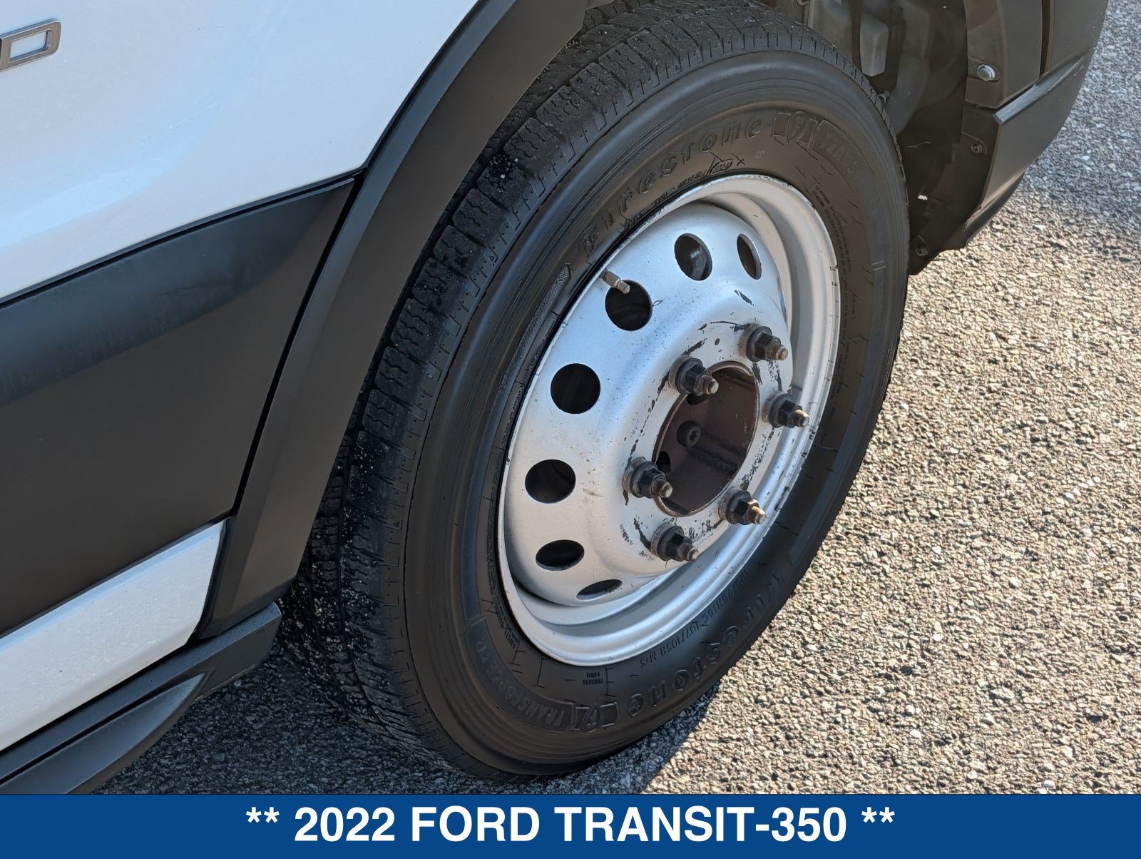 Used 2022 Ford Transit 350 DRW RWD image 12