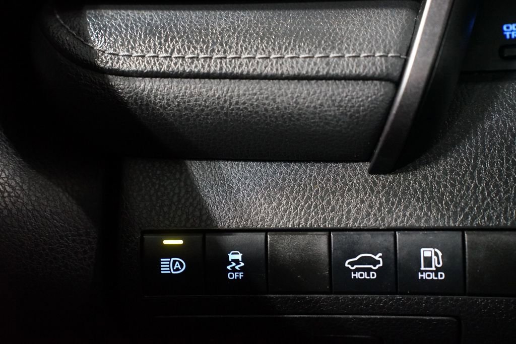 Certified 2023 Toyota Camry LE image 22